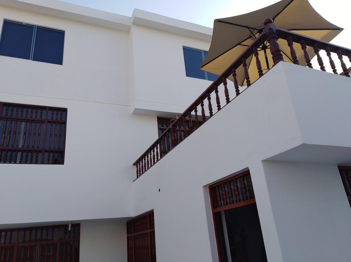 Punta Huanchaco Hostel Bagian luar foto